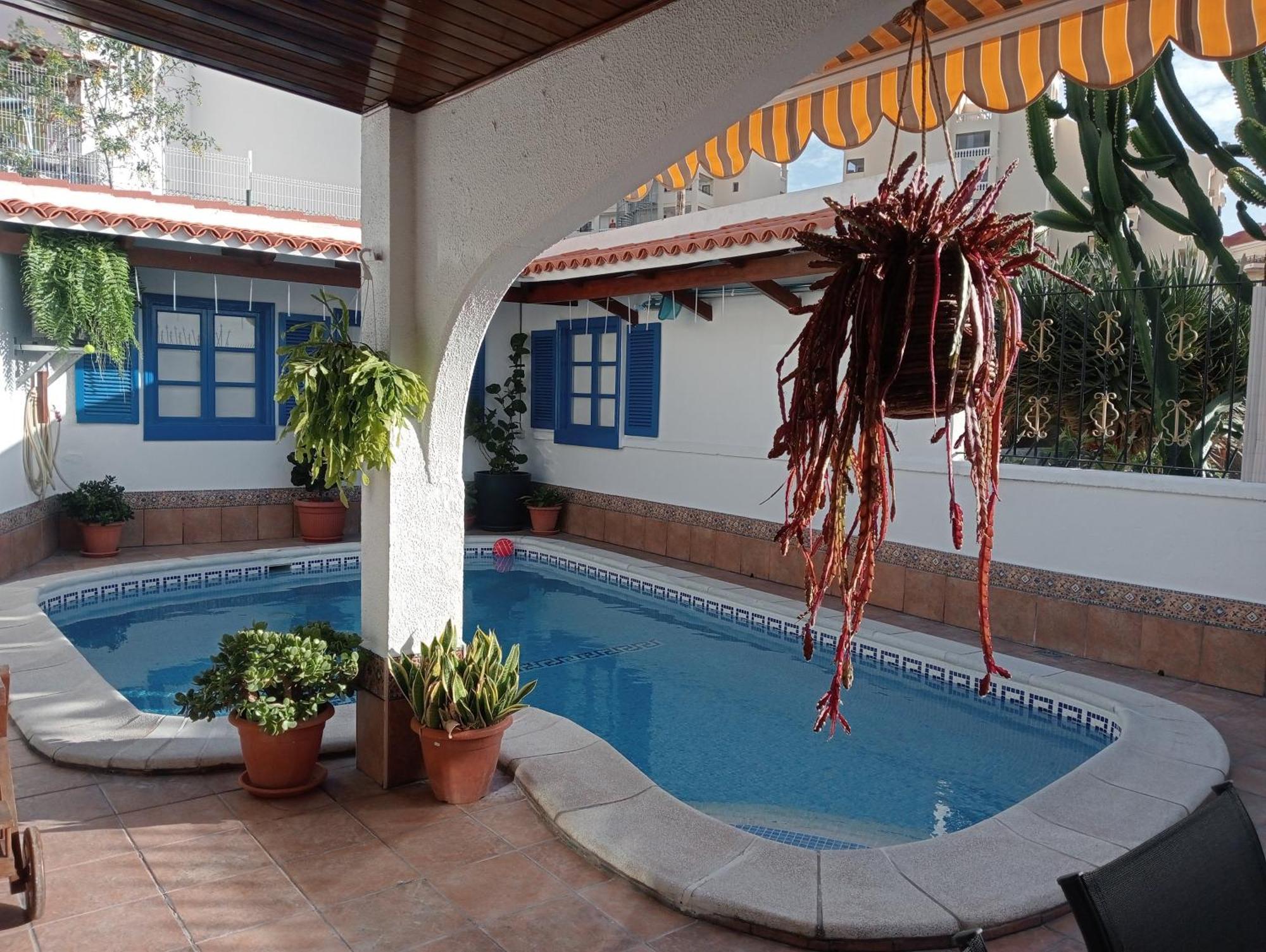 Beautiful Holiday Villa With Heated Private Pool, Los Cristianos Los Cristianos  Zewnętrze zdjęcie